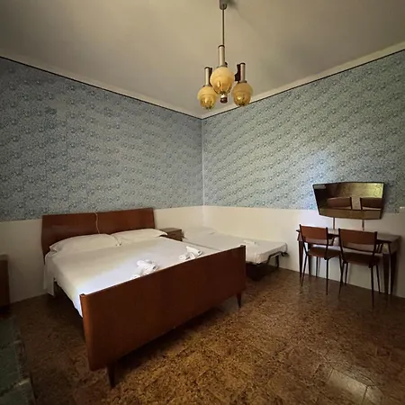 Cv014 - Cervia, Ampio Trilocale In Posizione Esclusiva Con Posto Auto Apartmán